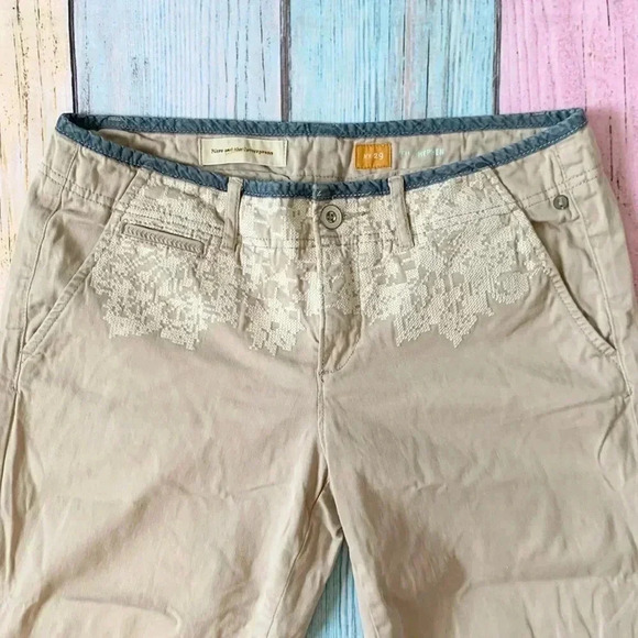 Anthropologie Pilcro low rise khaki pants - Picture 3 of 9